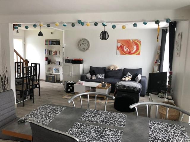 CHENOISE Maison 62 m², 2 chambres + jardin
