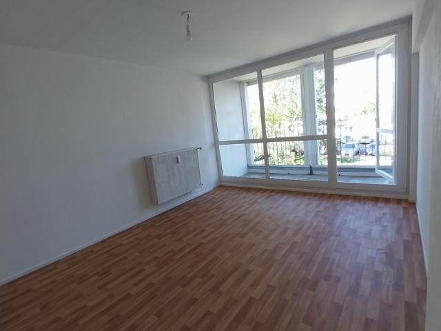 CHENOVE Appartement T4 avec Loggia