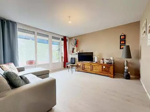 Chenôve 21300 Achat / Vente appartement 4 pièces t4 au dernier étage cave