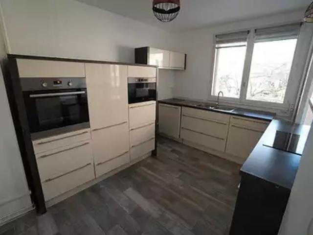 Chenôve 21300 Location appartement 4 pièces t4 cave balcon