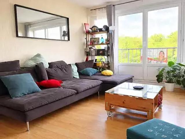 Chennevières sur Marne 94430 Achat / Vente appartement 2 pièces t2 cave