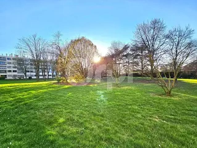Chennevières sur Marne 94430 Achat / Vente appartement 3 pièces t3 au dernier étage cave