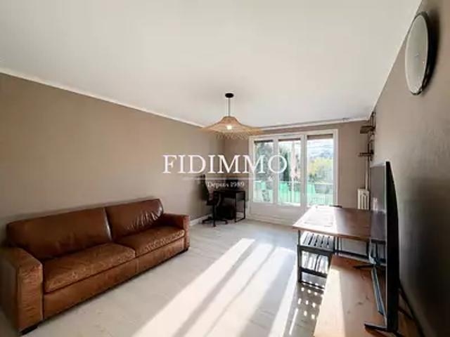 Chennevières sur Marne 94430 Achat / Vente appartement 3 pièces t3 parking