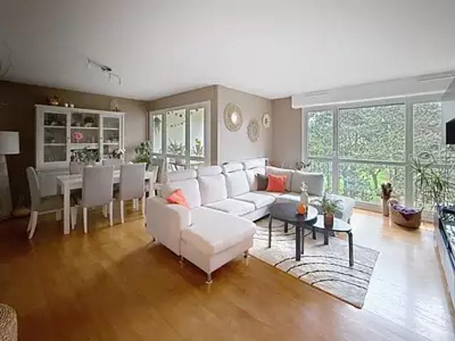 Chennevières sur Marne 94430 Achat / Vente appartement 5 pièces t5 au dernier étage parking