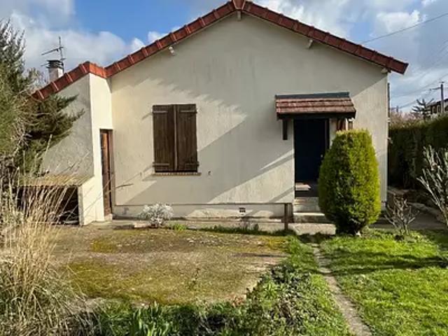 Cheptainville 91630 Achat / Vente maison 3 pièces t3 au dernier étage parking