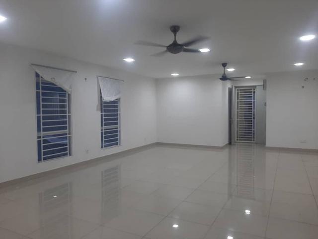 cheras suasana lumayan condo corner lot for sales