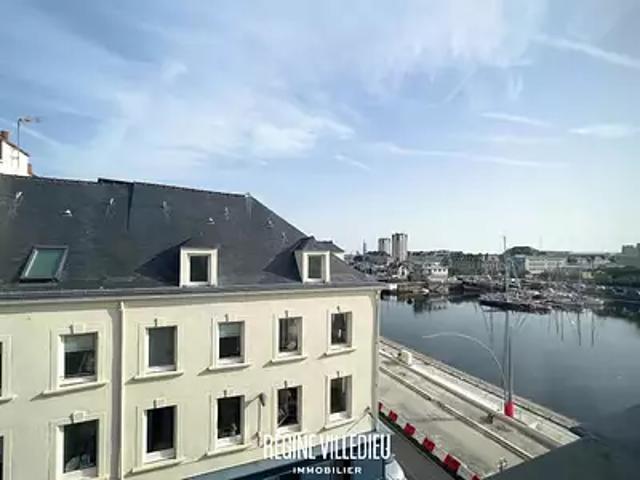 Cherbourg Octeville 50100 Location divers 1 pièce au dernier étage
