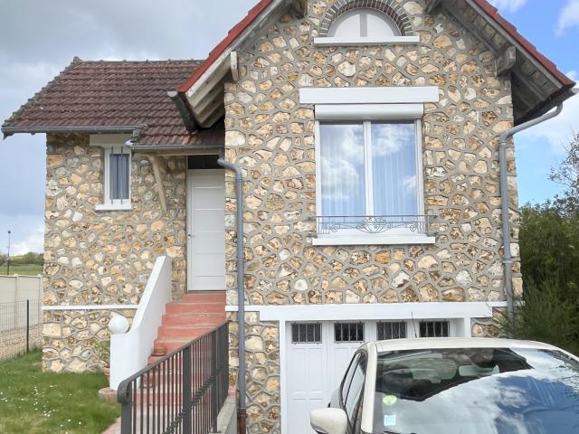 CHERISY Maison individuelle F2