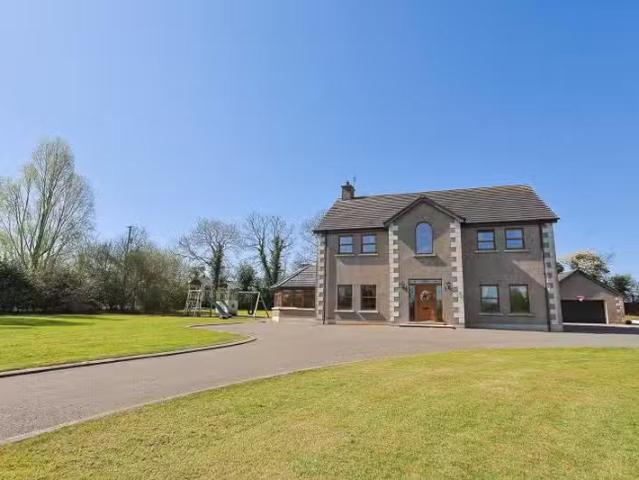 Cherry Tree Lane, 33a Brankinstown Road