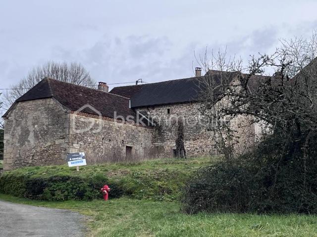 Cherveix Cubas Vente Remise / Grange 24