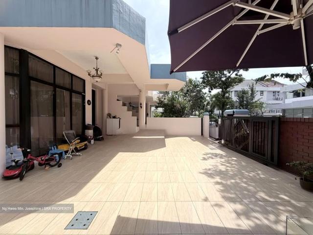 Chestnut Gardens D23, Terrace