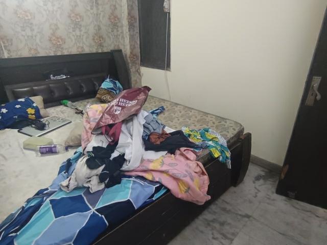 Chittaranjan Park, South Delhi 3 Bedroom 123 Sq. Yd. Builder Floor in Chittaranjan Park Delhi Listing ID: #10151