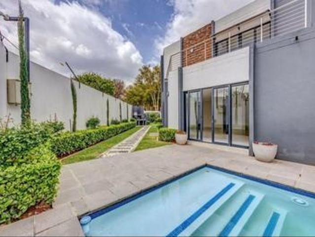 chic midrand home with pool and fibr.