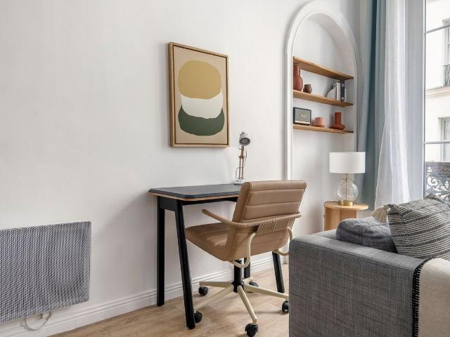 Chic One Bedroom Apartment in the Heart of Paris, Paris Amsterdam Apartments for Rent