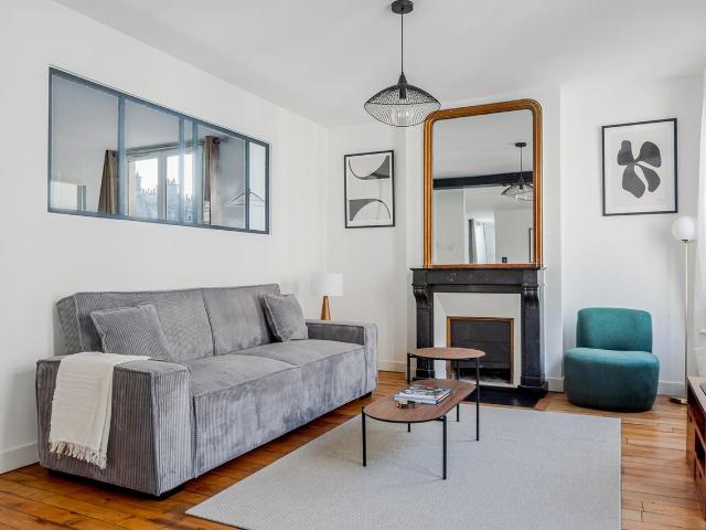 Chic One Bedroom in Vibrant Paris, Paris Amsterdam Apartments for Rent