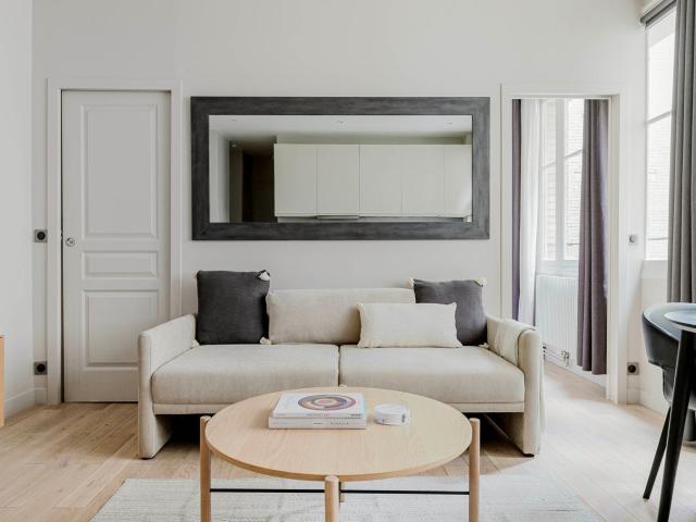 Chic Auteuil One Bedroom Retreat in Paris!