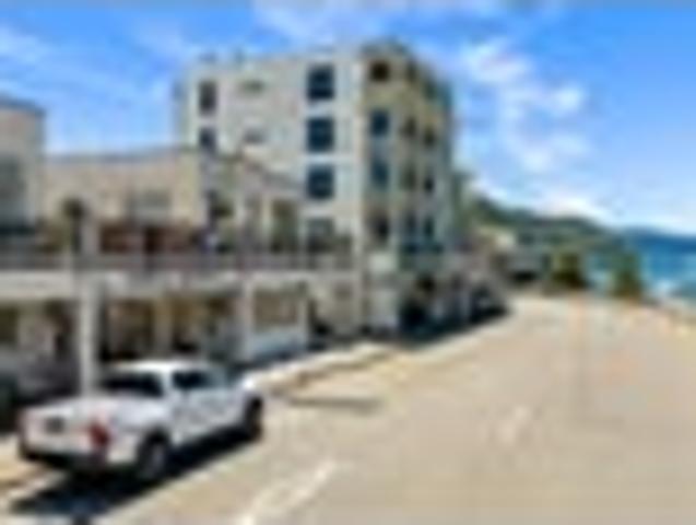 Chic Art Deco Living in the Heart of Picton