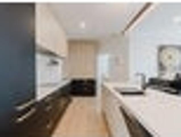 Chic CBD Loft Apartment