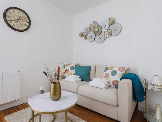 Chic flat 1BD/4P Auteuil, Paris Amsterdam Apartments for Rent