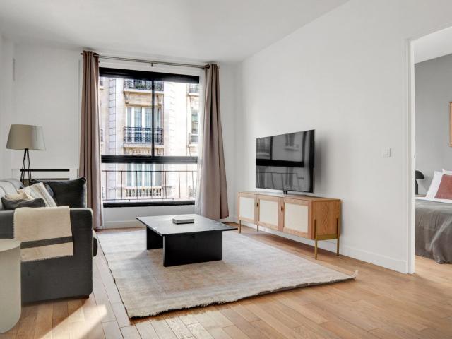 Chic La Muette 1 Bedroom Apartment in Paris