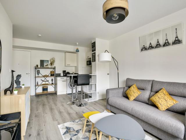 Chic studio near Paris La Defense