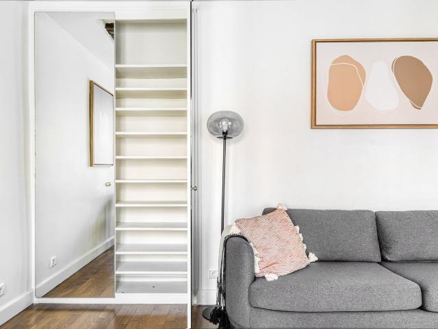 Chic Two Bedroom Apartment in Vibrant Le Marais, Paris Amsterdam Apartments for Rent