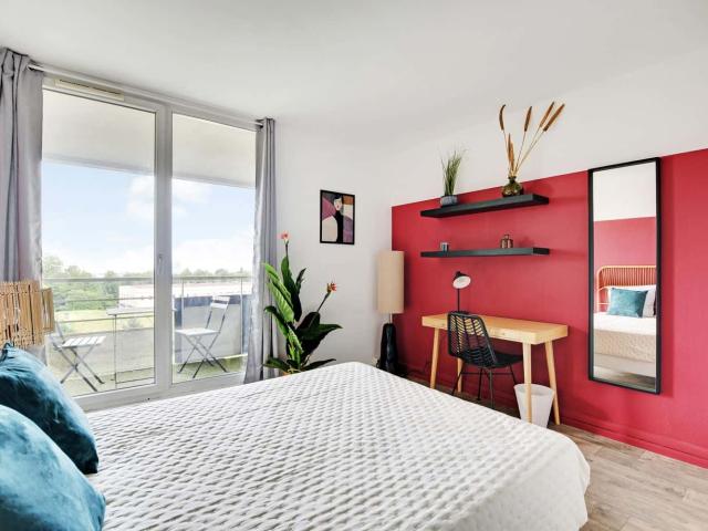 Chic 13 m² room in Kremlin Bicêtre KRB26