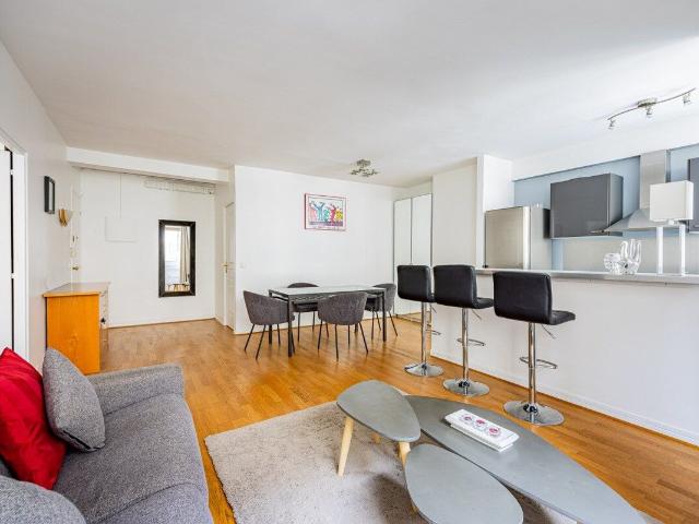 Chic 1BR Apartment in the 16th Arrondissement, Paris Amsterdam Apartments for Rent