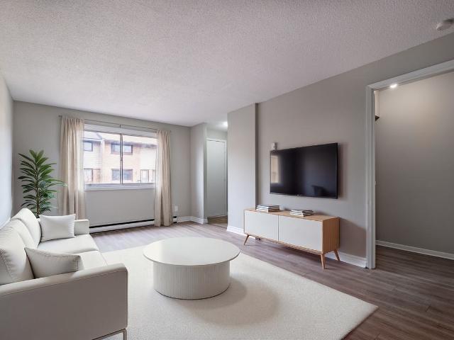 Chicopee Towns 2 Bedroom Home for Rent at 75 Old Chicopee Dr, Kitchener, ON N2A 2G4 Stanley Park