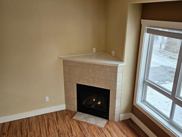 Chiko Townhouse Upper Available August 1, 2026