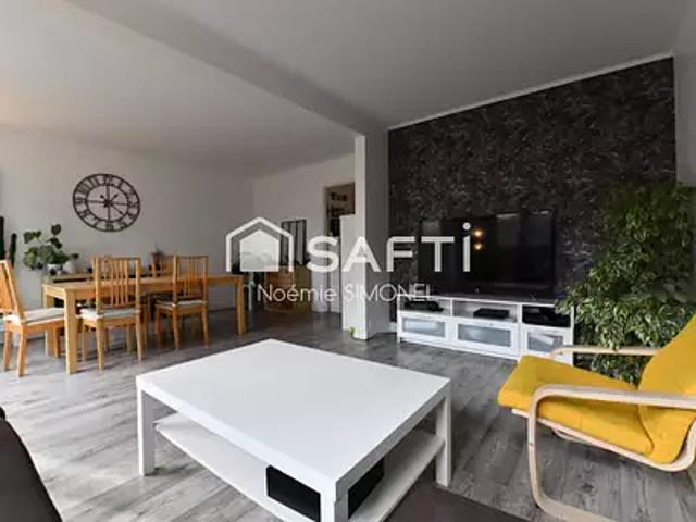 Chilly Mazarin 91380 Achat / Vente appartement 6 pièces t6 piscine parking