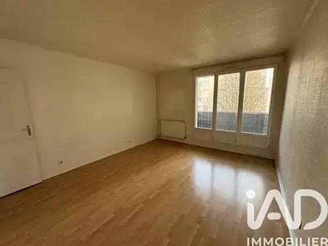 Chilly Mazarin 91380 Achat / Vente appartement 2 pièces t2 parking