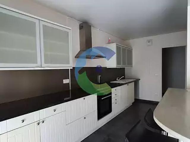 Chilly Mazarin 91380 Location appartement 4 pièces t4 piscine parking