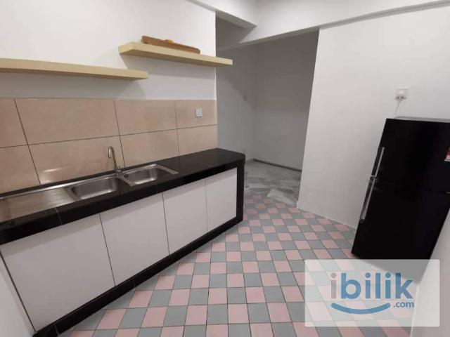 Chinese Male Single Room|5min to LRT Station