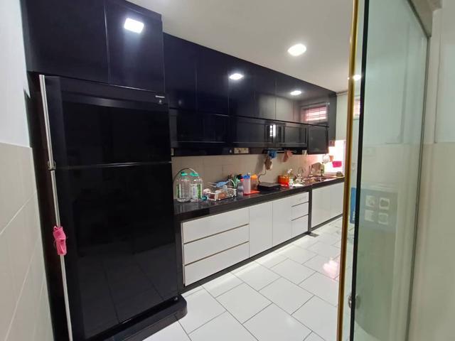 Chinese Area Gated Landed House Near Tuas Near Aeon Mall Bukit Indah