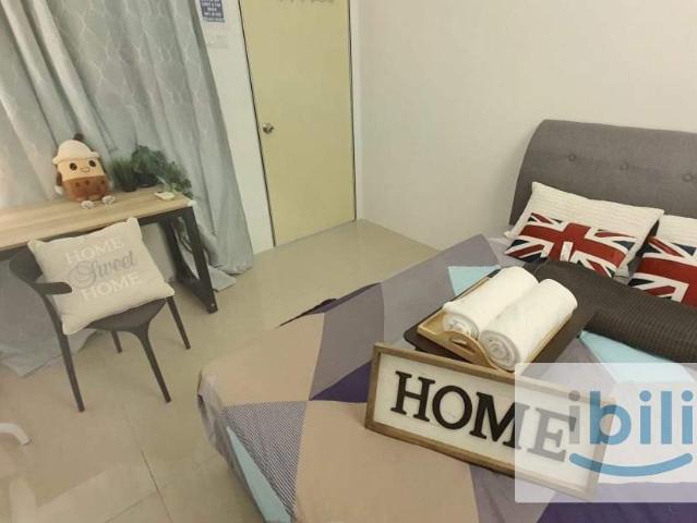Chinese FEMALE❣️1 Month DEPOSIT✨Kuchai MRT Middle Room‼️FREE WIFI+Water+Electric+Cleaningnear TRX / KLCC