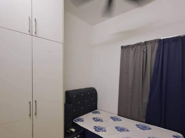 Chinese Unit_Small Room Available Now to Rent_FREE WIFI