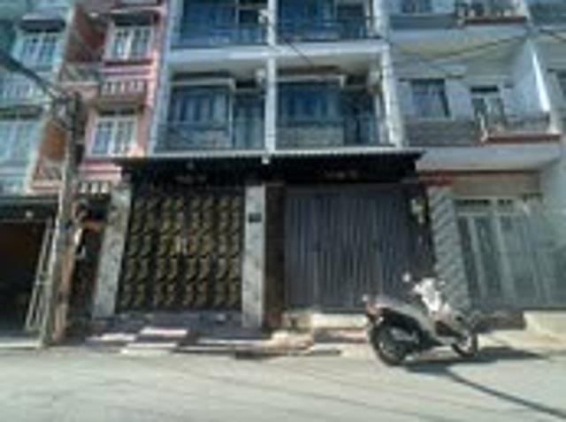 Chính chủ bán căn nhà đẹp, đầy đủ tiện nghi