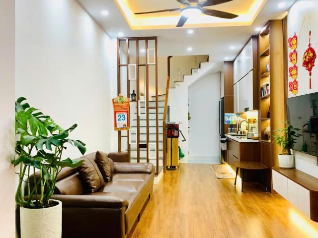 Chính chủ bán gấp nhà 5 tầng ngõ 67 Cầu Cốc, Tây Mỗ Cạnh Vinhomes Smart City Full nội thất Vào ở ngay