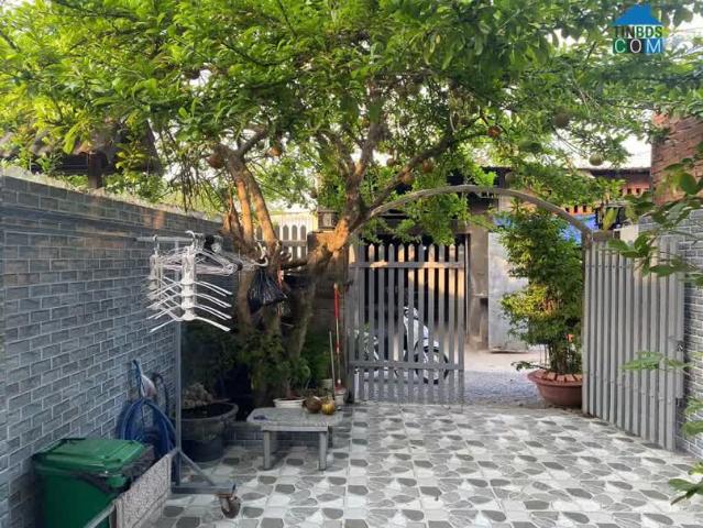 Chính Chủ Bán gấp Nhà Cấp 4 Sổ Hồng, rộng rãi, Giá Rẻ Tại Hóc Môn