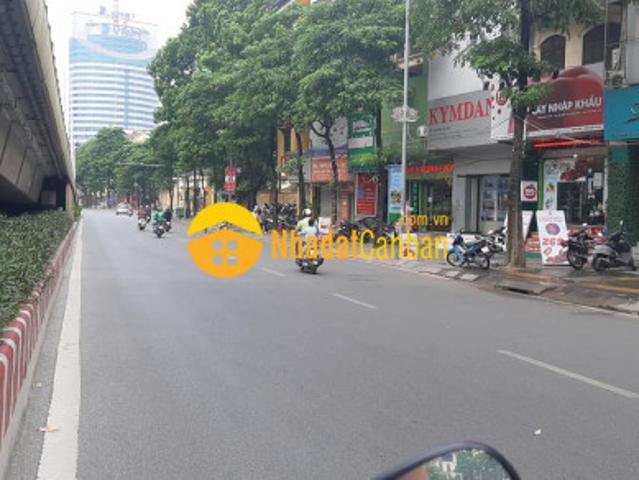 Chính chủ bán gấp nhà mặt phố thành công giá 5.9 tỷ, dt 80m2, hè 4m