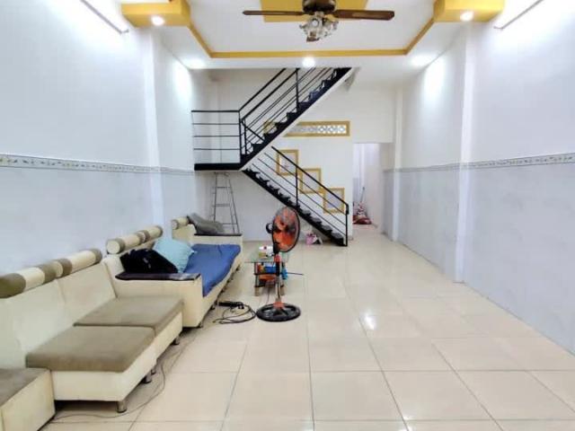 Chính Chủ Bán gấp nhà riêng Trịnh Đình Trọng, Tân Phú Chỉ 5,45 tỷ, 52 m2, đẹp, nhà mới vào ở ngay