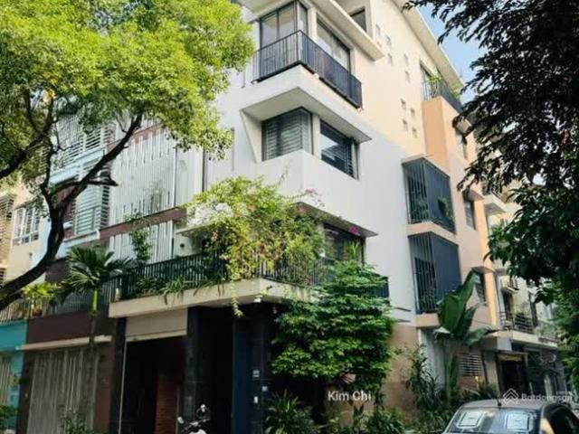 Chính chủ bán gấp biệt thự lô góc kđt xa la 125m 12 mặt tiền giá nhỉnh 30 tỷ liên hệ: e&gt