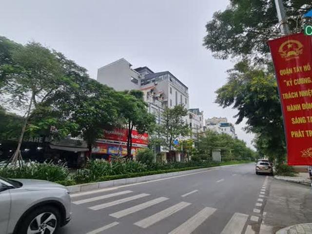 Chính Chủ Bán Gấp! Tòa Văn Phòng Phố Thái Hà 131m x 8T, Mt 6m. Giá 44 tỷ