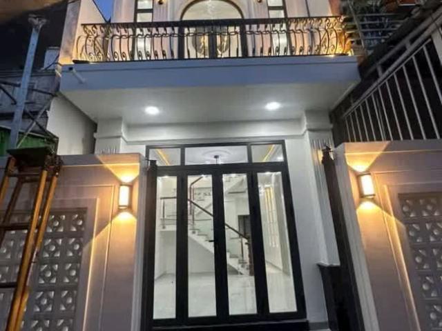 Chính chủ bán nhà MT gần Công an Xã Long Trạch, giá 2 tỷ 2