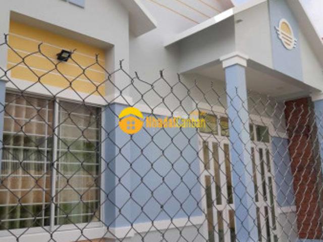 Chính chủ bán nha mơi ơ phu tân, 2 măt hem, dt 714, 2pn, 890tr, lh0349031