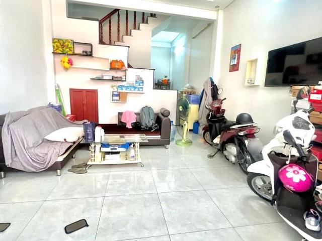 Chính Chủ Bán Nhà Gò Vấp – 4 Tầng – Gần UBND – Sổ Riêng