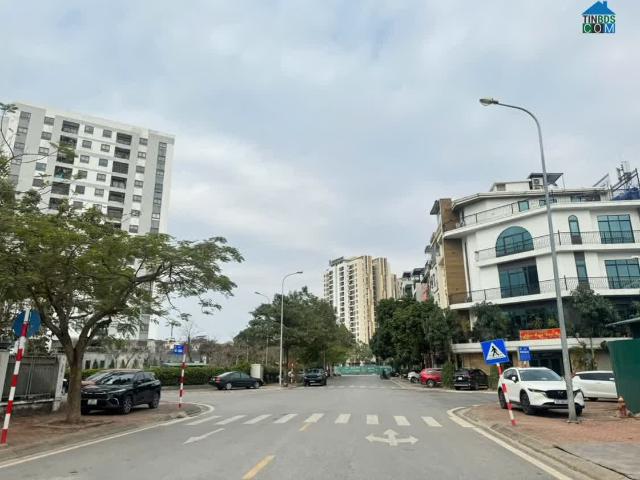Chính chủ bán Nhà đẹp long lanh Việt Hưng full nội thất sịn sò, 1 nhà ra oto tránh, 43,5m, 5