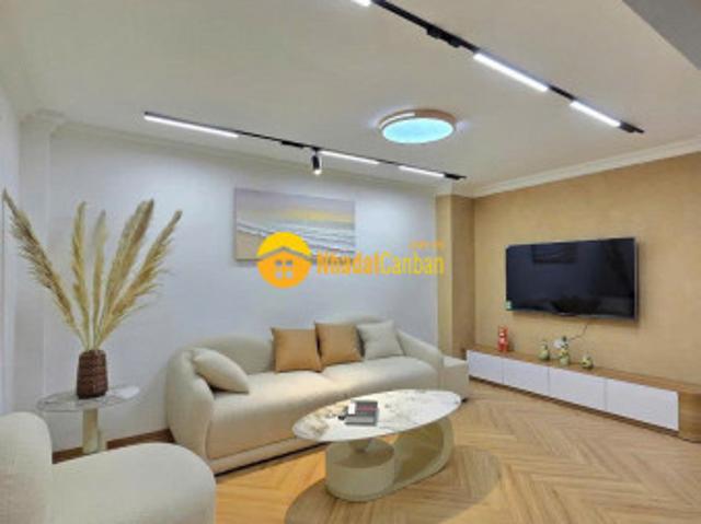 Chính chủ bán nhà phố mai hương, bạch mai, hai bà trưng 5 tầng, mt 4.2 tặng full nội thất