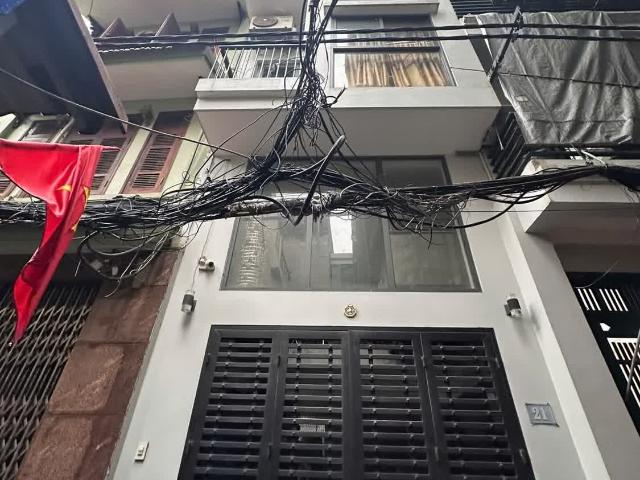 Chính Chủ Bán Nhà Tặng Kèm Đất – Lạc Long Quân, Tây Hồ, Hà Nội Chỉ Từ 2X Tỷ – Đầu Tư Sinh Lời